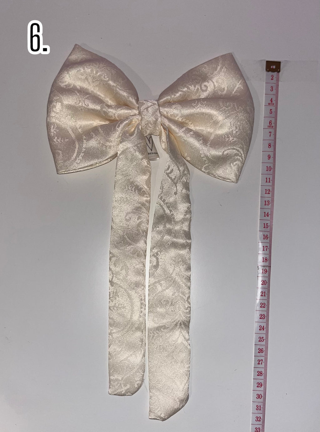 Bow clips